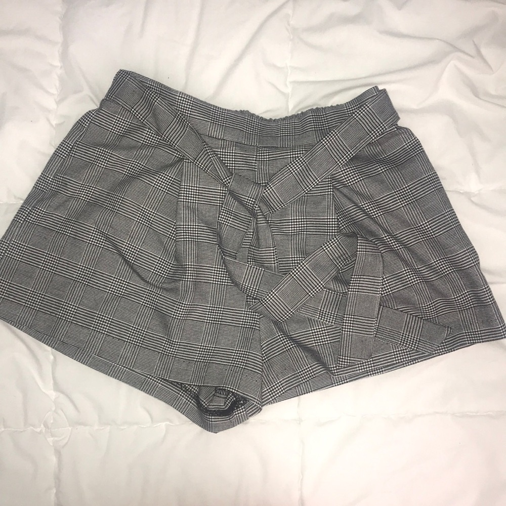 Black & White plaid shorts